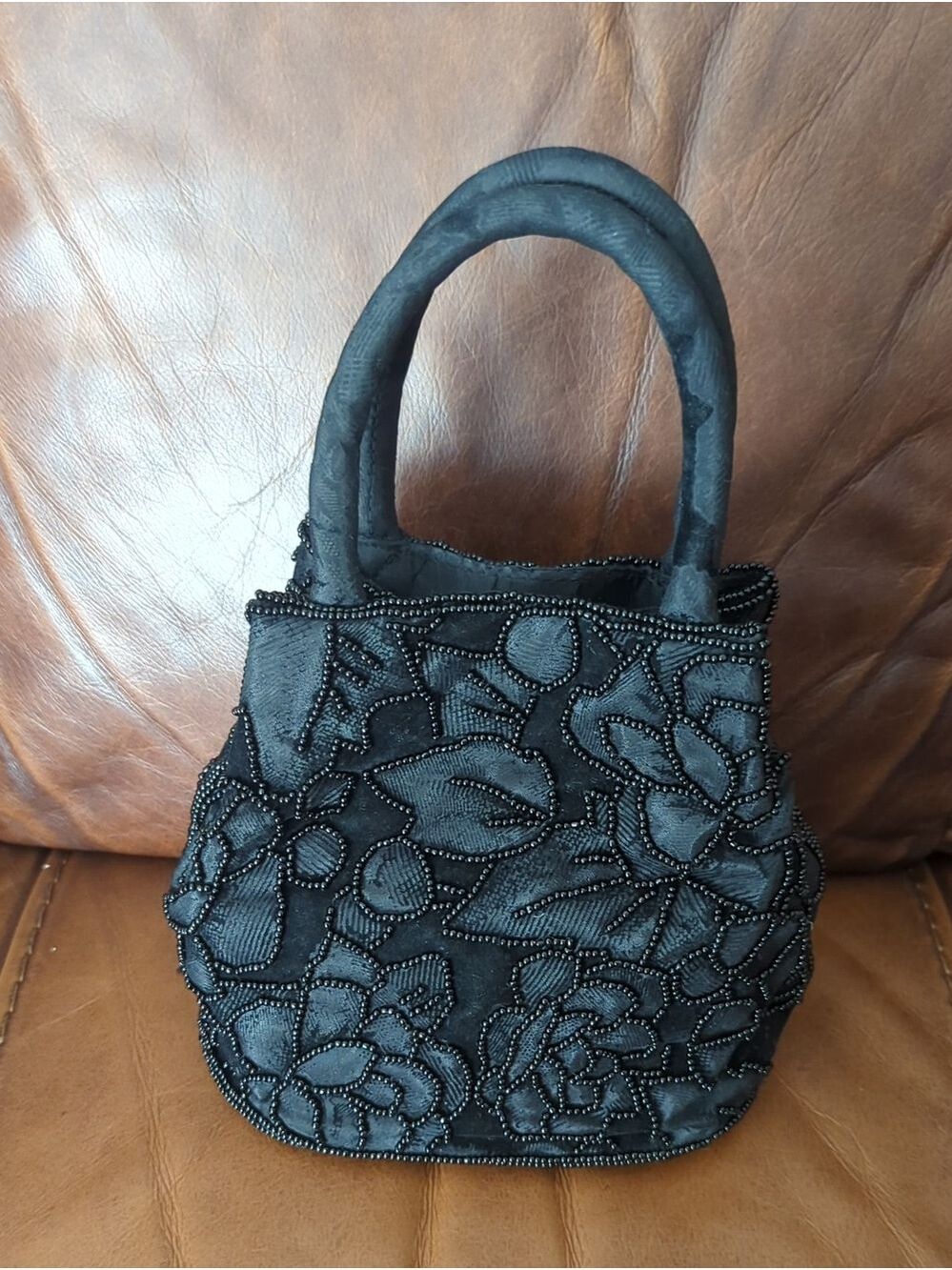 Vintage JEANNE LOTTIE Elegant Black Beaded Floral Tassel Top-Handle Bag - Picture 4 of 13